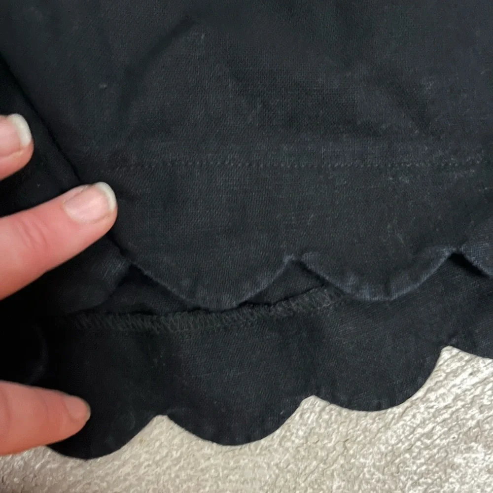 J. Crew Women's Linen Blend Scalloped Hem Black Chino‎ Shorts- Size 0